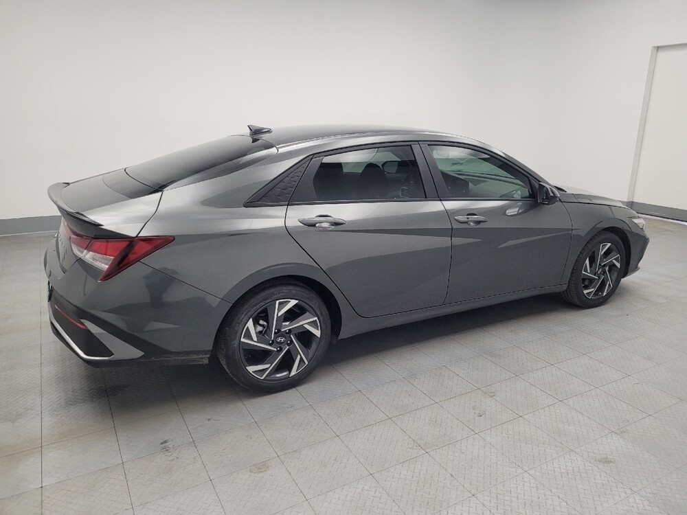 2025 Hyundai Elantra in Antioch, TN 37013 - 18114309 10