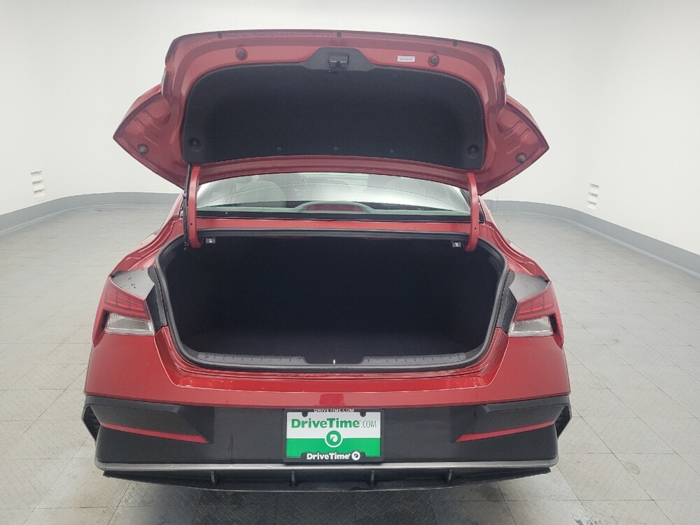 2025 Hyundai Elantra in Antioch, TN 37013 - 18114310 29