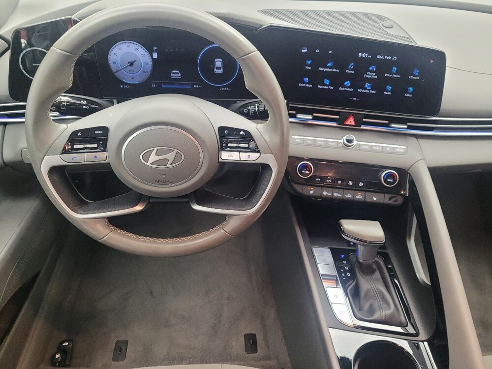 2025 Hyundai Elantra in Antioch, TN 37013 - 18114310 22