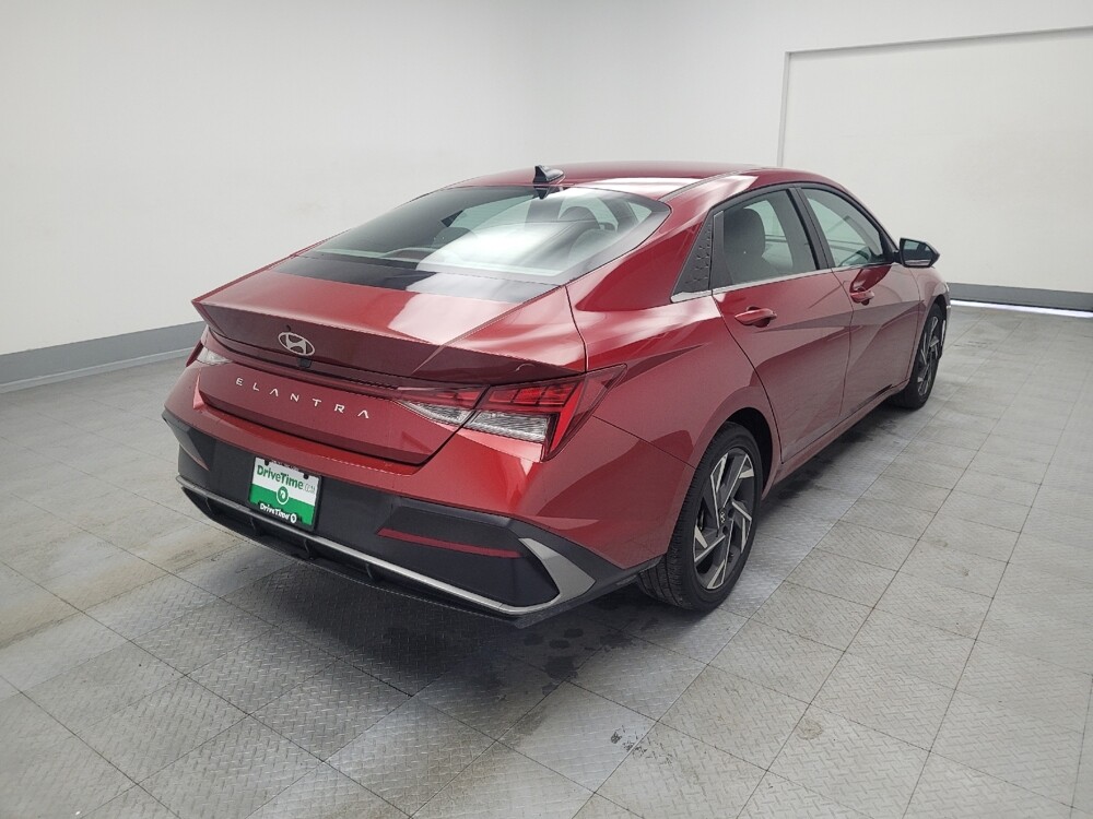 2025 Hyundai Elantra in Antioch, TN 37013 - 18114310 9