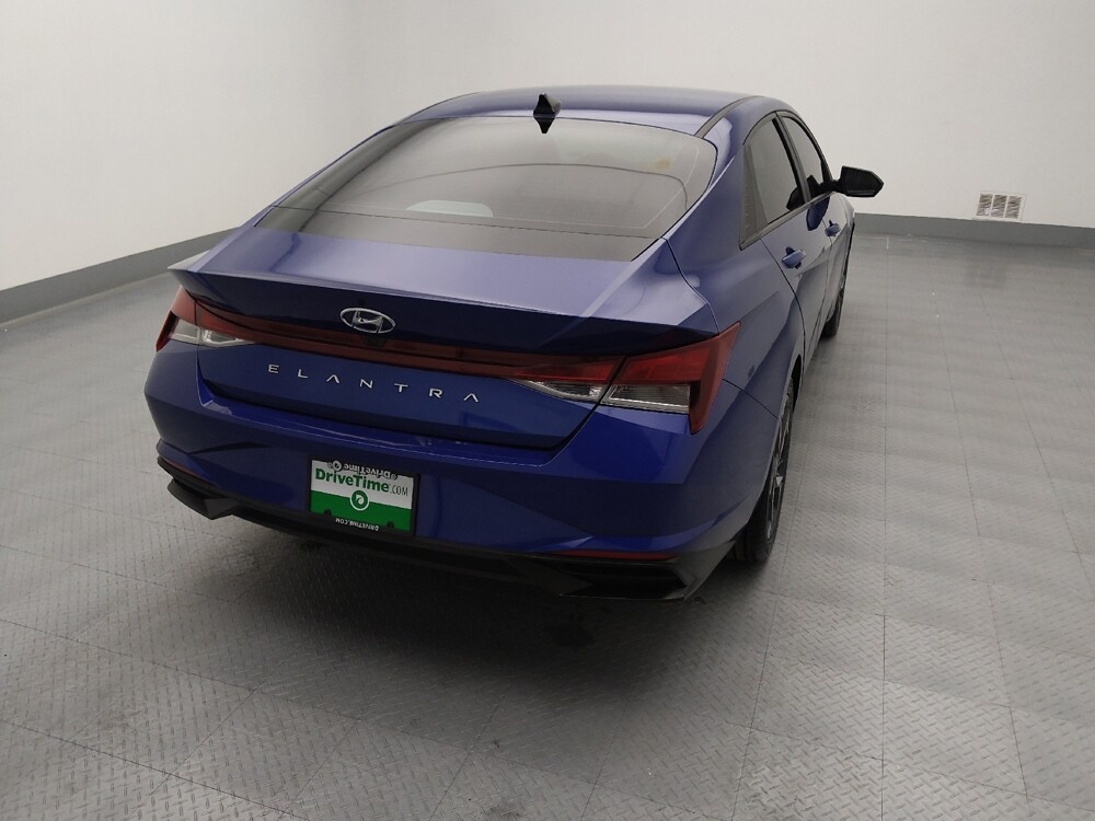2023 Hyundai Elantra in St. Louis, MO 63136 - 18114313 7