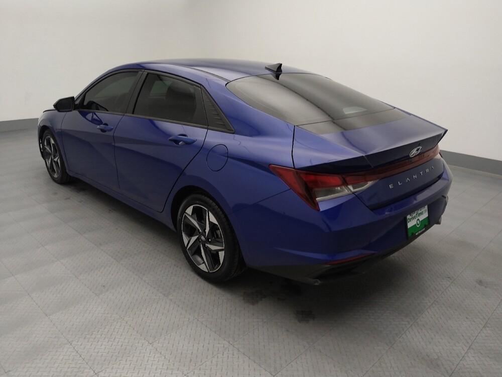 2023 Hyundai Elantra in St. Louis, MO 63136 - 18114313 5