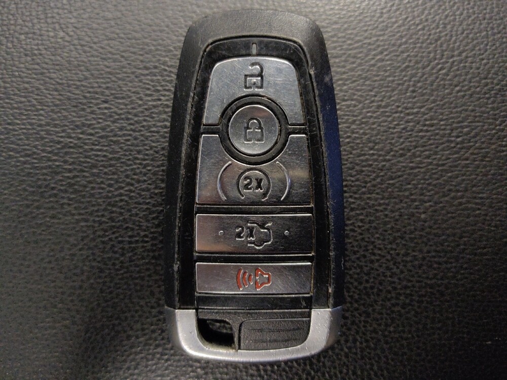 2018 Ford Explorer in Houston, TX 77074 - 18114327 32