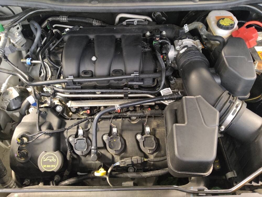 2018 Ford Explorer in Houston, TX 77074 - 18114327 30