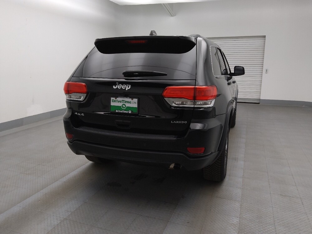 2019 Jeep Grand Cherokee in Denver, CO 80012 - 18114328 7