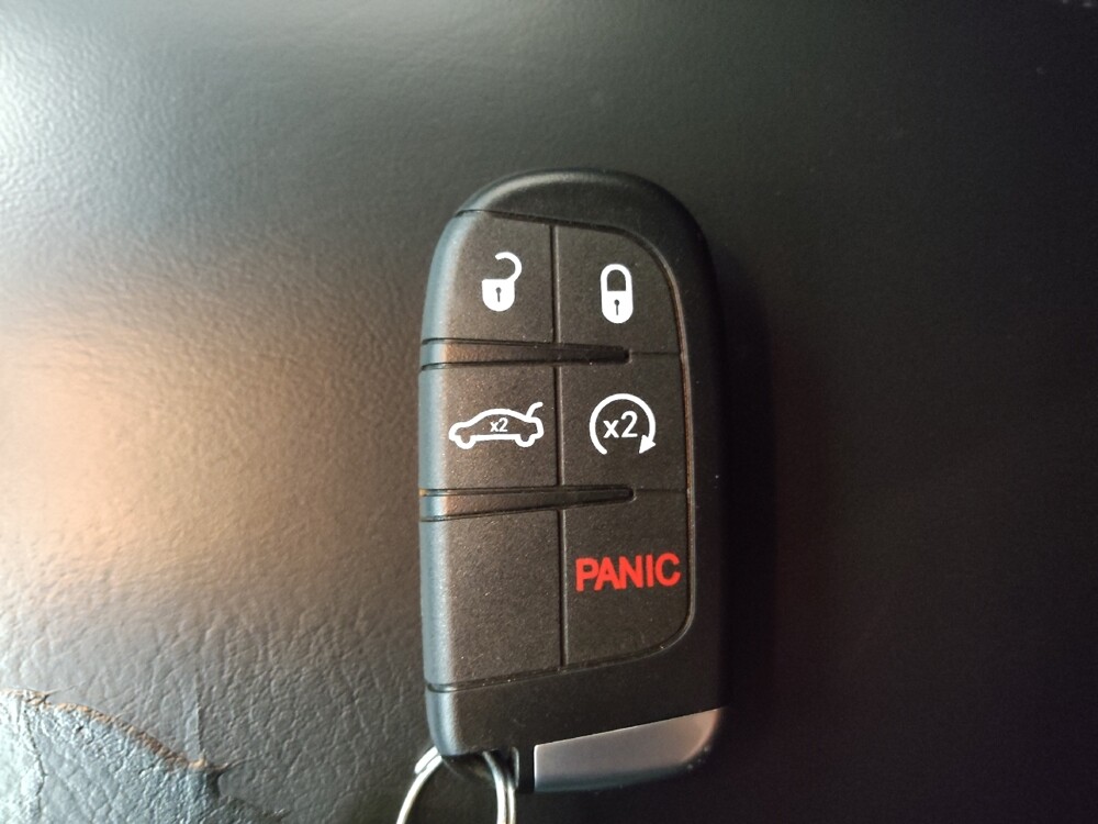 2019 Jeep Grand Cherokee in Denver, CO 80012 - 18114328 32