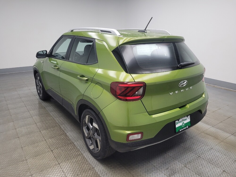 2023 Hyundai Venue in Highland, IN 46322 - 18114335 5