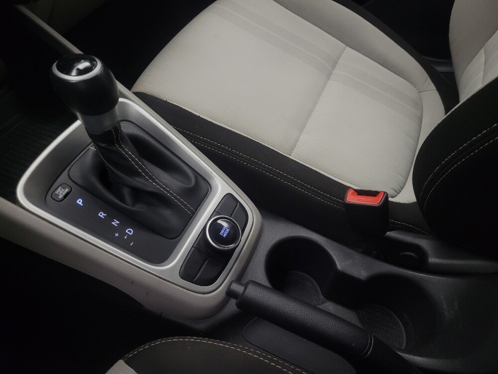 2023 Hyundai Venue in Highland, IN 46322 - 18114335 26