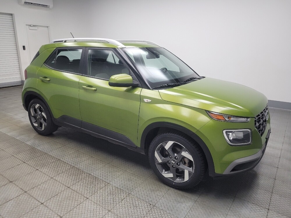 2023 Hyundai Venue in Highland, IN 46322 - 18114335 11