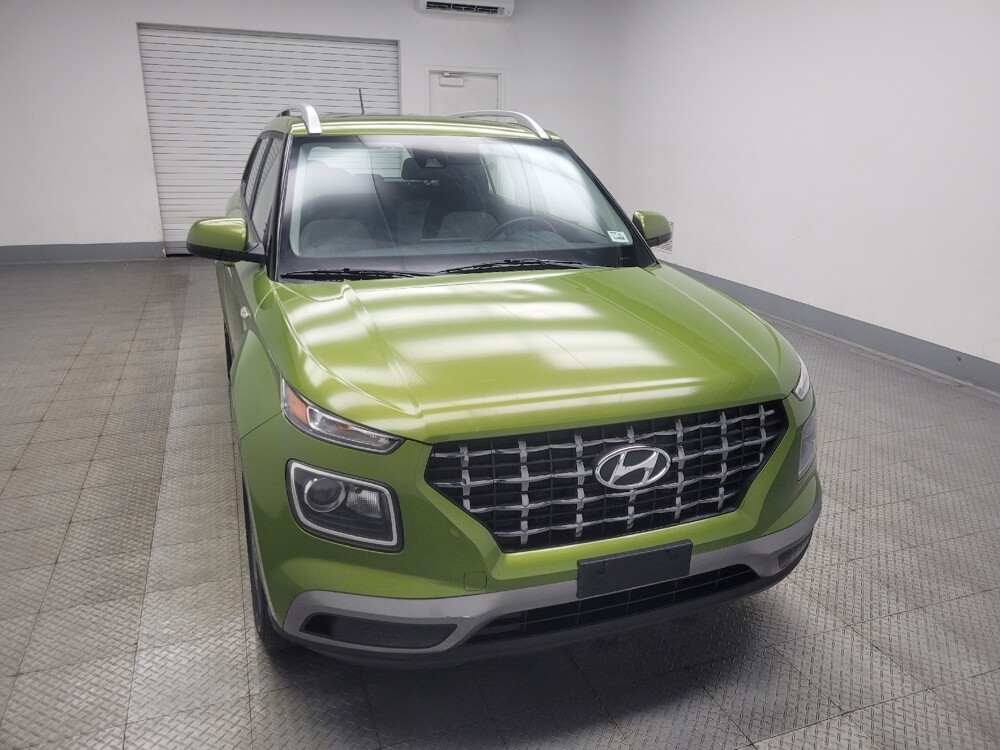 2023 Hyundai Venue in Highland, IN 46322 - 18114335 14