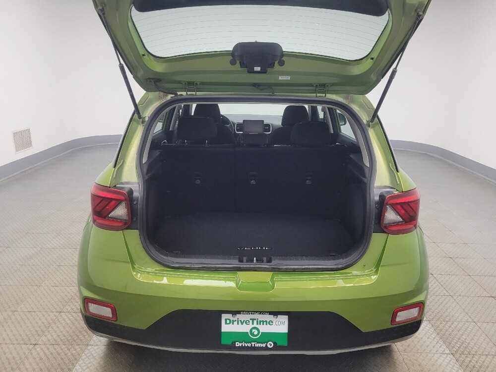2023 Hyundai Venue in Highland, IN 46322 - 18114335 29