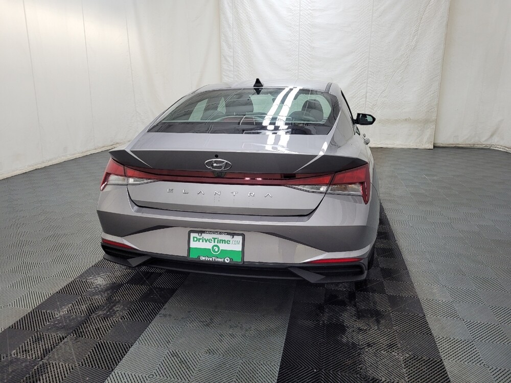 2023 Hyundai Elantra in Allentown, PA 18103 - 18114337 7