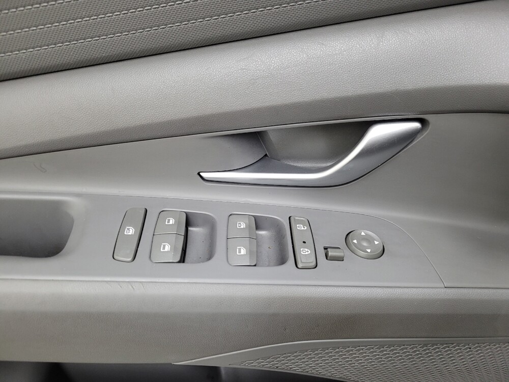 2023 Hyundai Elantra in Allentown, PA 18103 - 18114337 27