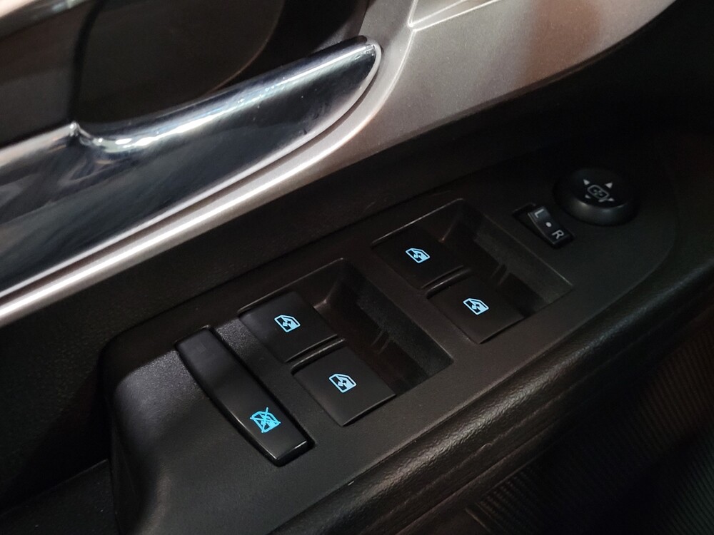 2017 Chevrolet Equinox in New Castle, DE 19720 - 18114338 27