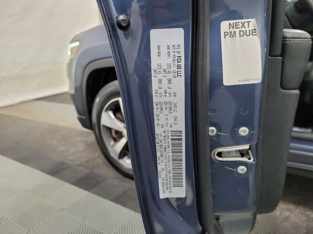 2020 Jeep Cherokee in Allentown, PA 18103 - 18114341 33