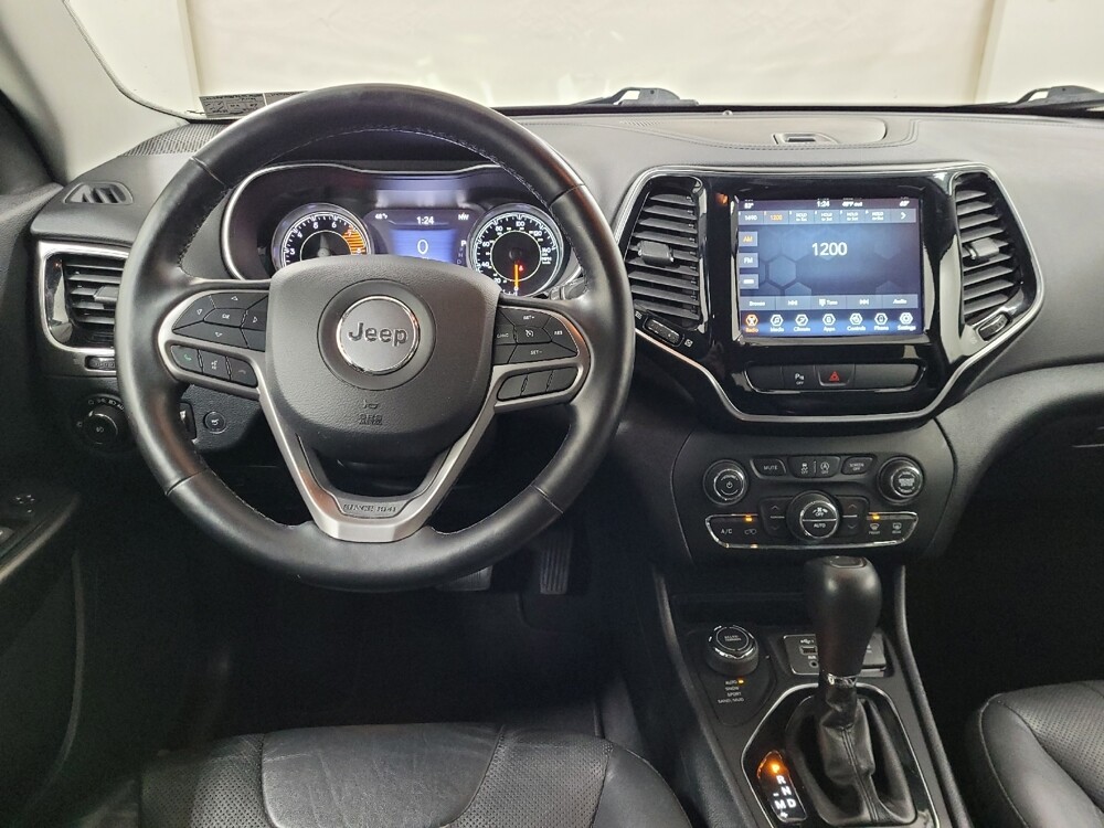 2020 Jeep Cherokee in Allentown, PA 18103 - 18114341 22