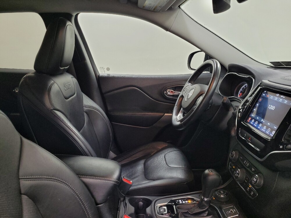 2020 Jeep Cherokee in Allentown, PA 18103 - 18114341 21