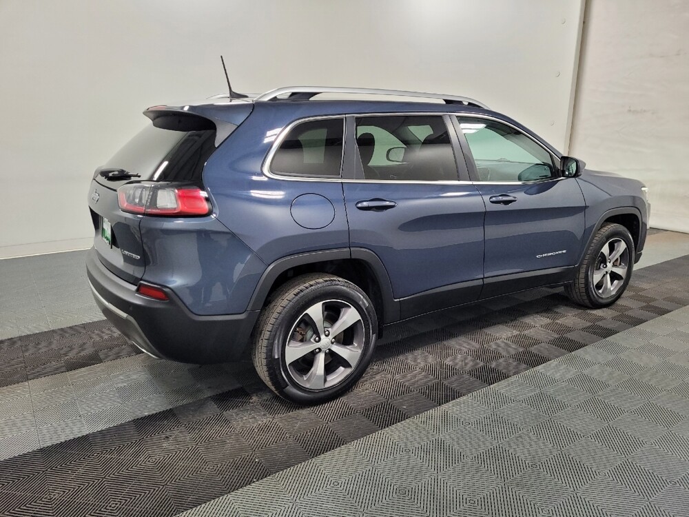 2020 Jeep Cherokee in Allentown, PA 18103 - 18114341 10