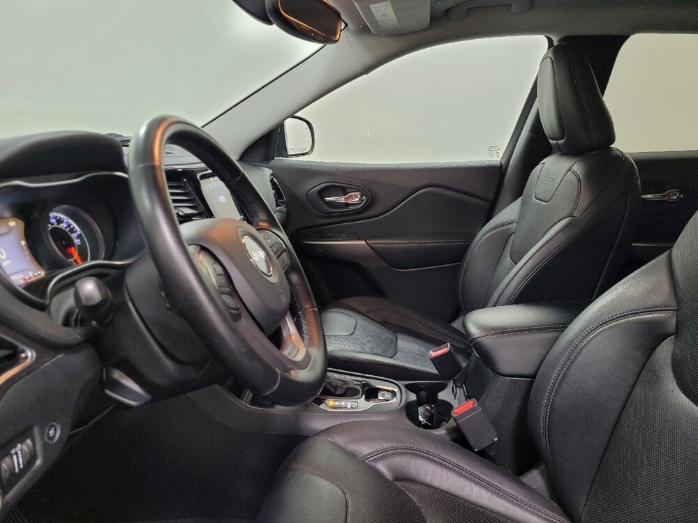 2020 Jeep Cherokee in Allentown, PA 18103 - 18114341 17