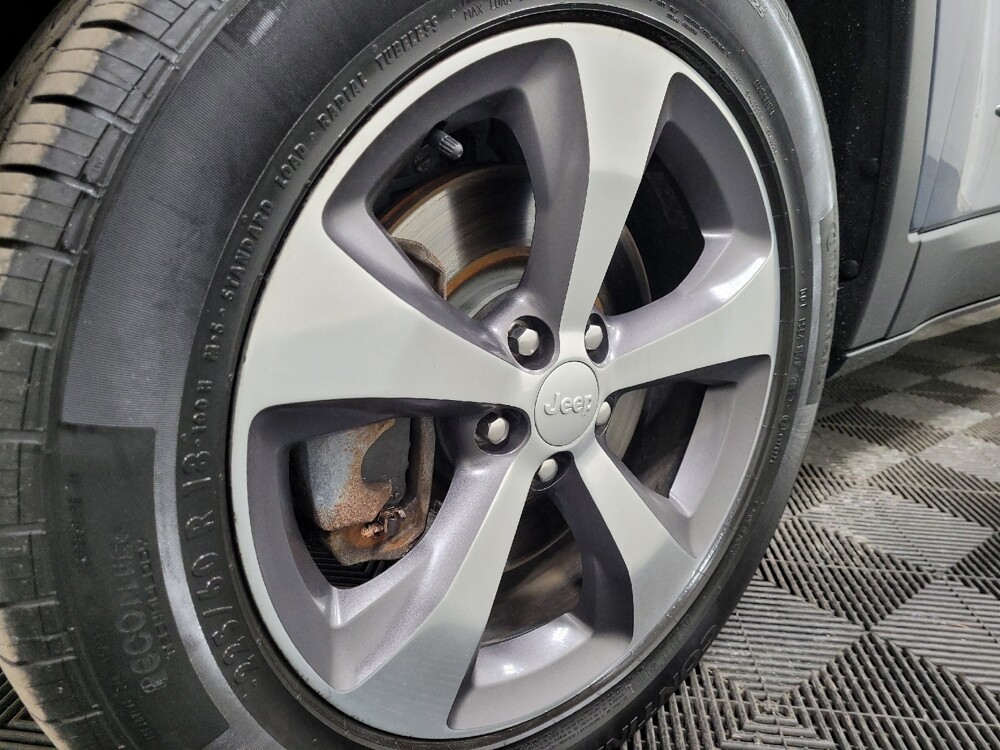 2020 Jeep Cherokee in Allentown, PA 18103 - 18114341 31