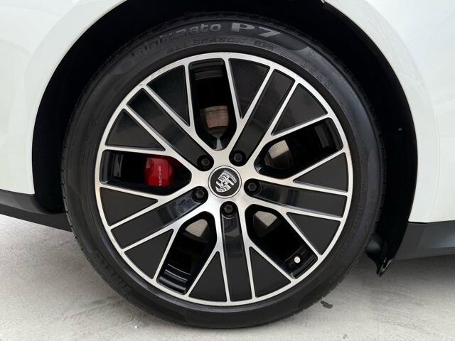 2022 Porsche Taycan in Knoxville, TN 37920 - 18114347 31