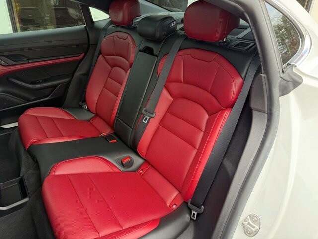 2022 Porsche Taycan in Knoxville, TN 37920 - 18114347 11