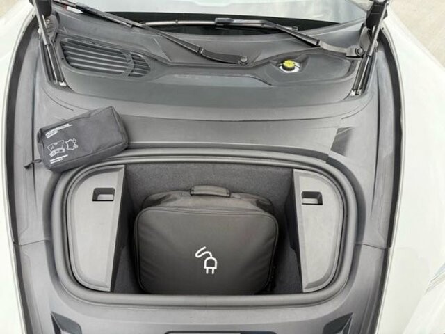 2022 Porsche Taycan in Knoxville, TN 37920 - 18114347 28