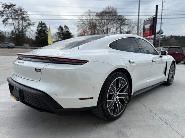 2022 Porsche Taycan in Knoxville, TN 37920 - 18114347 5