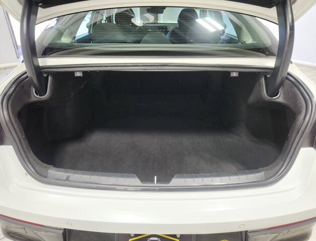 2025 Kia K5 in Cinnaminson, NJ 08077 - 18114349 14