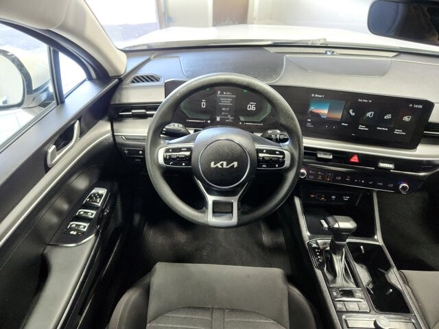 2025 Kia K5 in Cinnaminson, NJ 08077 - 18114349 16