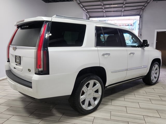 2016 Cadillac Escalade in Cinnaminson, NJ 08077 - 18114358 5