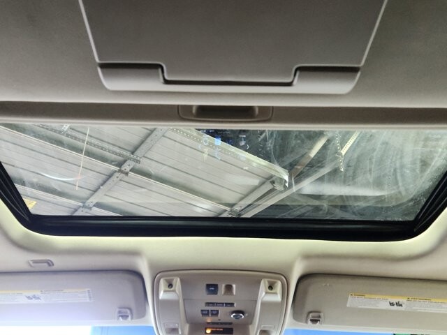 2016 Cadillac Escalade in Cinnaminson, NJ 08077 - 18114358 18