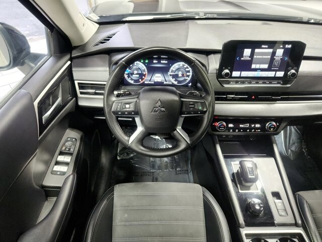 2024 Mitsubishi Outlander in Cinnaminson, NJ 08077 - 18114361 18