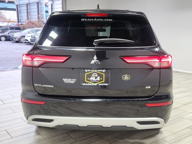 2024 Mitsubishi Outlander in Cinnaminson, NJ 08077 - 18114361 4