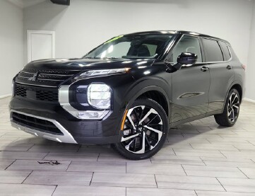 2024 Mitsubishi Outlander in Cinnaminson, NJ 08077