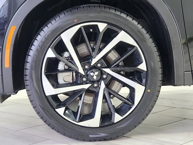 2024 Mitsubishi Outlander in Cinnaminson, NJ 08077 - 18114361 9