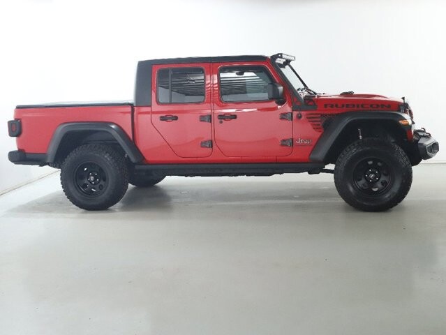 2020 Jeep Gladiator in Bedford, OH 44146 - 18114365 11