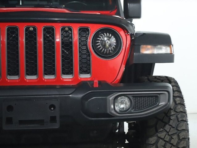 2020 Jeep Gladiator in Bedford, OH 44146 - 18114365 7