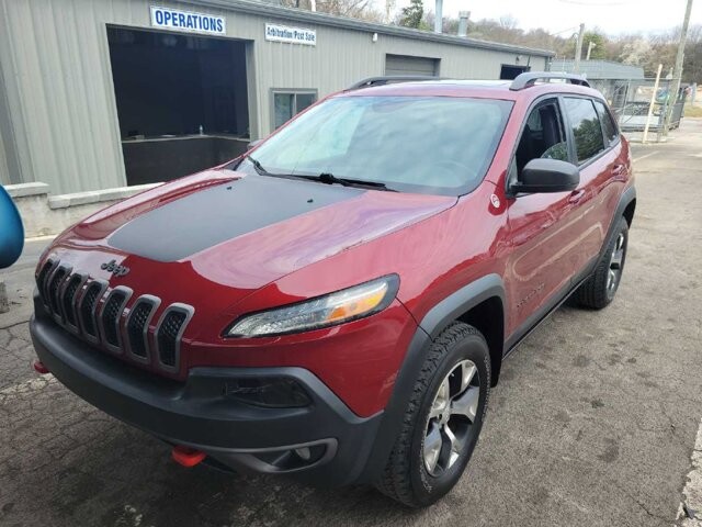 2017 Jeep Cherokee in Knoxville, TN 37912 - 18114373