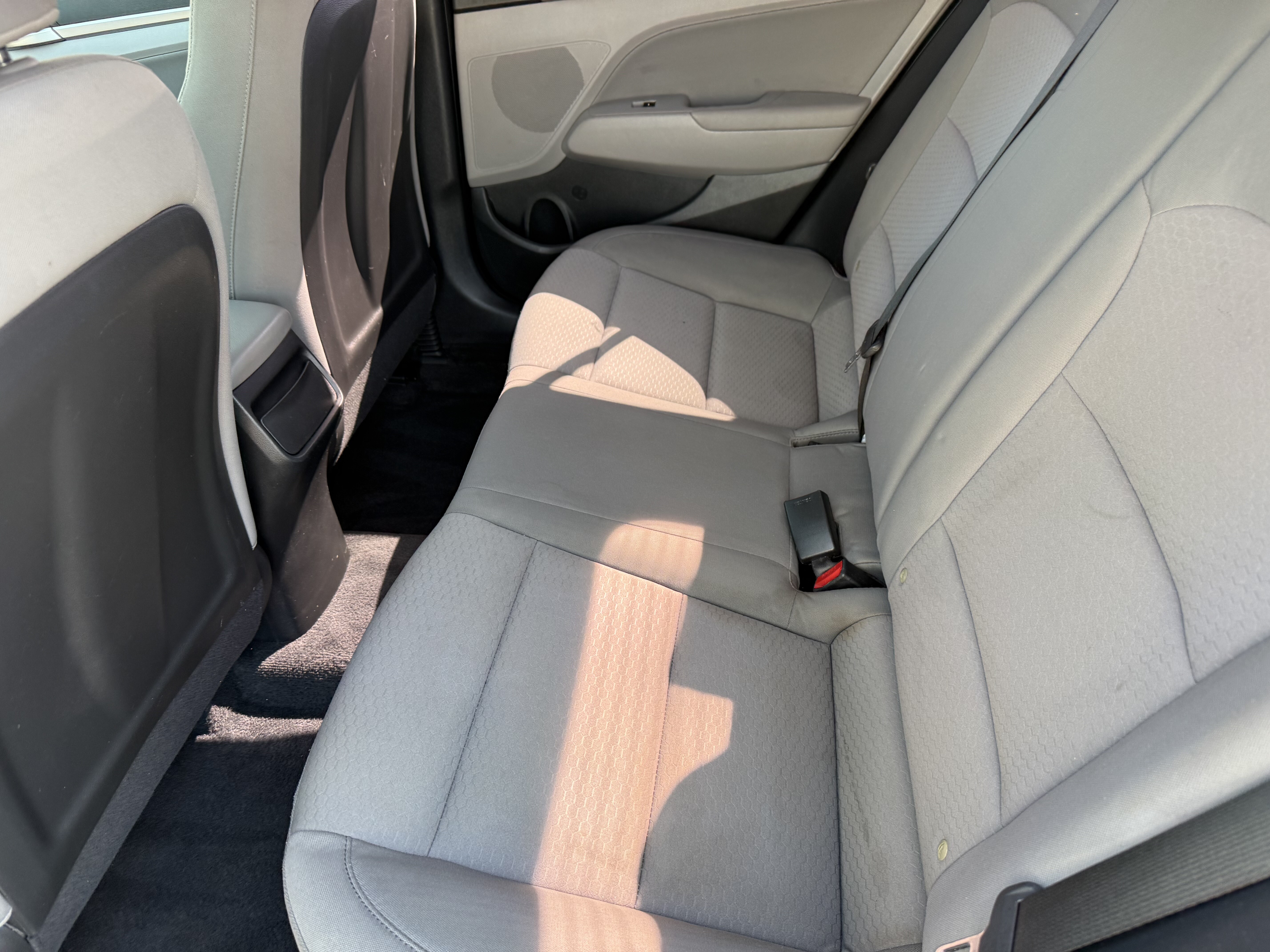 2019 Hyundai Elantra in Phoenix, AZ 85022 - 18114383 8