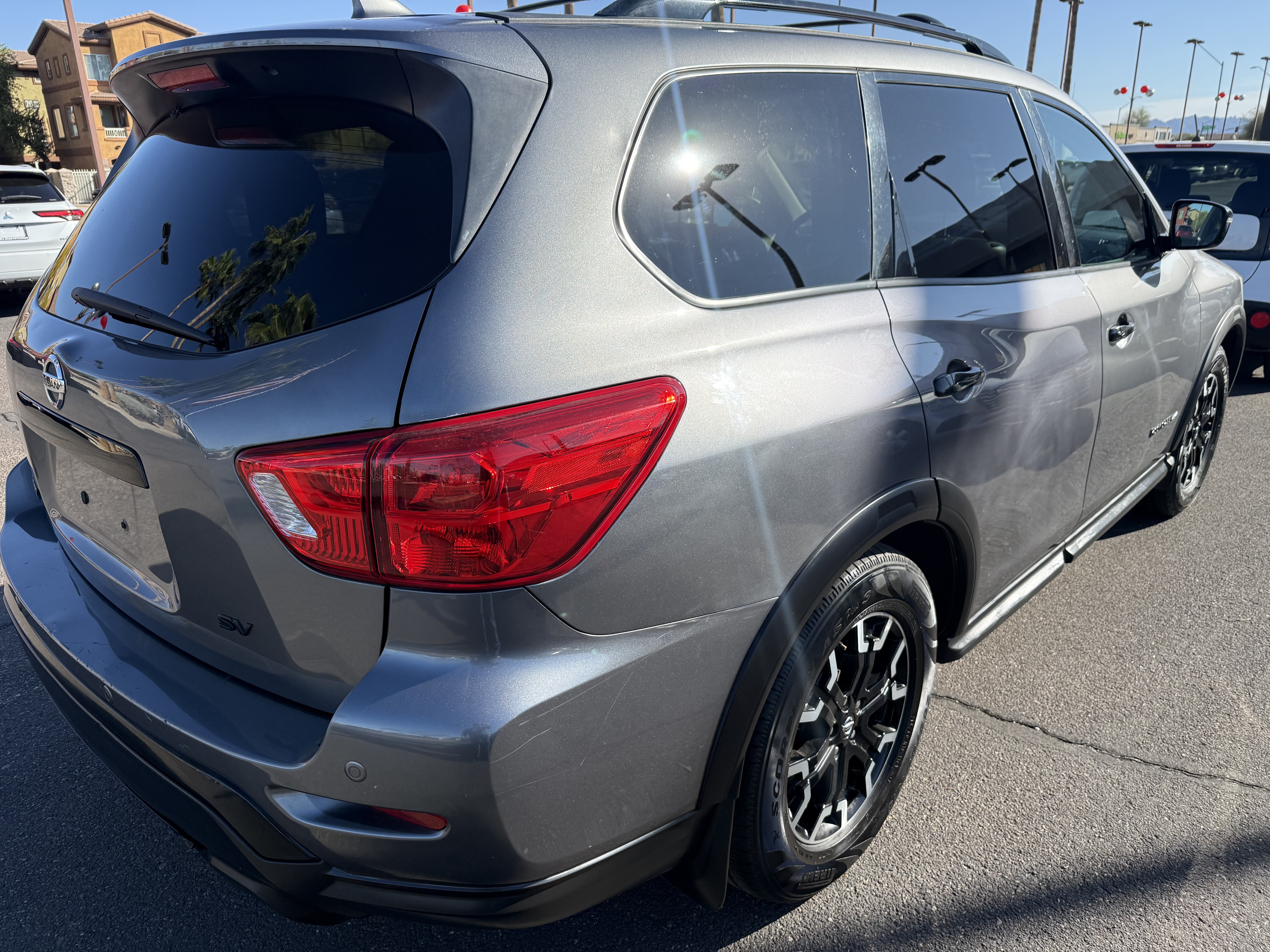 2020 Nissan Pathfinder in Phoenix, AZ 85022 - 18114384 4
