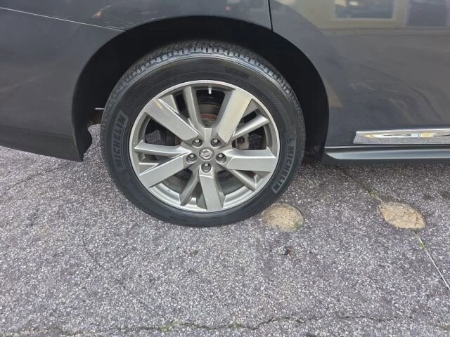 2014 Nissan Pathfinder in Greenville, SC 29607 - 18114393 11