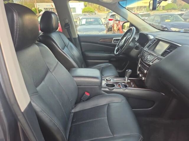 2014 Nissan Pathfinder in Greenville, SC 29607 - 18114393 18