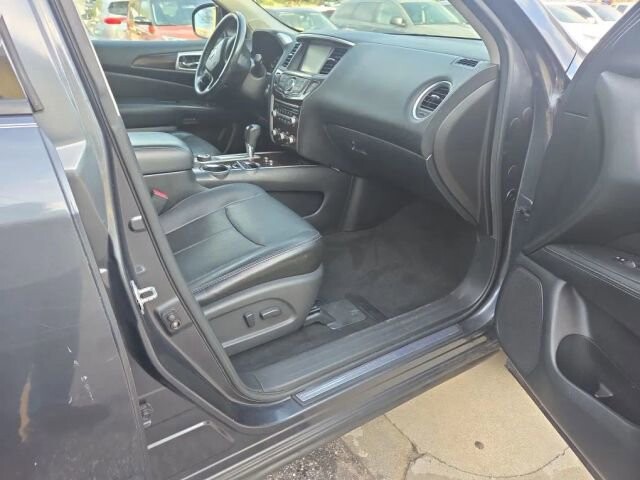 2014 Nissan Pathfinder in Greenville, SC 29607 - 18114393 16