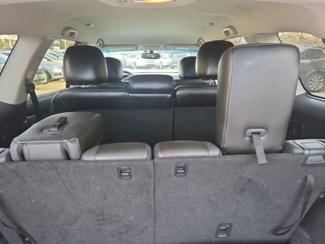 2014 Nissan Pathfinder in Greenville, SC 29607 - 18114393 25