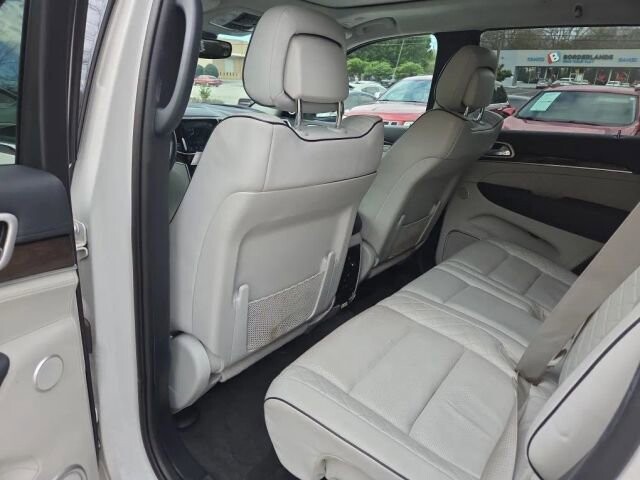 2020 Jeep Grand Cherokee in Greenville, SC 29607 - 18114396 31