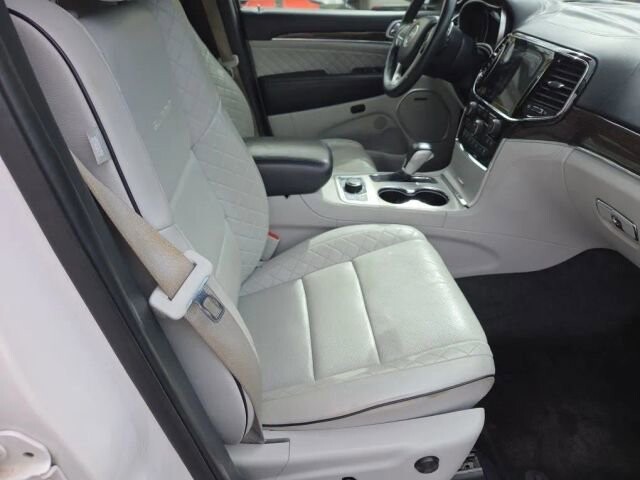 2020 Jeep Grand Cherokee in Greenville, SC 29607 - 18114396 19