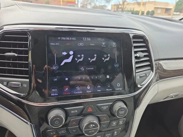 2020 Jeep Grand Cherokee in Greenville, SC 29607 - 18114396 39