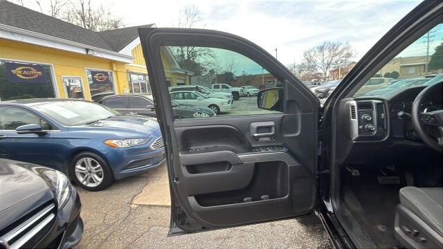 2015 Chevrolet Silverado 1500 in Greenville, SC 29607 - 18114397 30