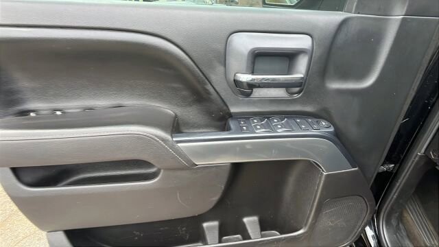 2015 Chevrolet Silverado 1500 in Greenville, SC 29607 - 18114397 31